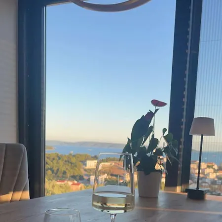 Luca Apartment Seget Vranjica