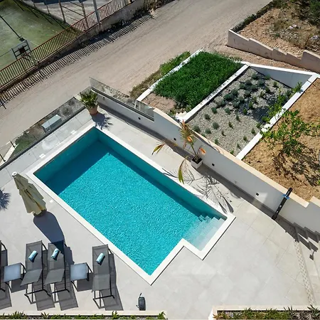 Luca Apartament